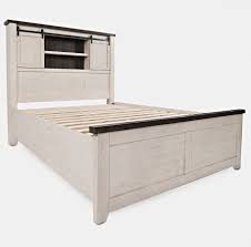 Expertly crafted using reclaimed pine and gliding barn door accents, our madison county bedroom collection provides relaxed sophistication for your bedroom. Madison County Barn Door Bed Vintage White By Jofran Furniture Furniturepick