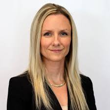 Laura Isaacs's Instagram, Twitter & Facebook