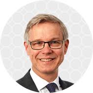 Daryll Baker: Consultant Vascular Surgeon in London