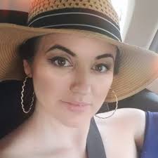 Sarah Laine Smith (@sarahlaines14)