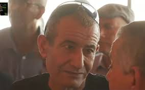 Rescued hostage Farhan al-Qadi returns home to joyous crowds