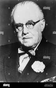 Roy howard hi-res stock photography and images