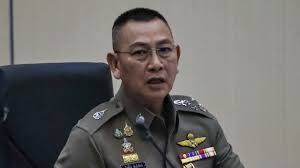 ผบ.ตร. สั่นคลอน! โผแต่งตั้งนายพลไม่ขยับ อดีตแพทย์ใหญ่ชวดขึ้นรอง - Imagen principal del artículo