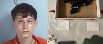 Deputies: Kentucky man arrested in Walton County with gun, mask, drugs