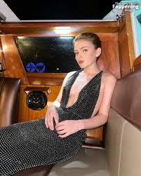 Sadie Sink  sadiesink_ Nude Leaks Photo 68 | TheFappening
