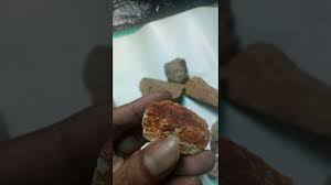 Umumnya berkadar emas tinggi sampai bonansa Ciri Ciri Batuan Mengandung Emas Perak Dan Bahkan Uranium Youtube