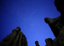Hoje à noite há chuva de estrelas. Fim De Semana Com Chuva De Estrelas Gracas As Perseidas Astronomia Publico