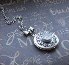 Silver Compass Locket Necklace Enchanted No Place Like Home Etsy Locket Necklace Locket Necklace