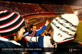 To watch online, simply access premiere play, canals globo or globoplay. Sao Paulo X Gremio Brasileirao 2011 Spfc 1935 Flickr