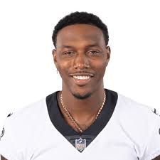 Taco Charlton Stats, News and Video