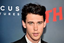 He was the date of carly shay until she told him to shut up and to get out of here at the groovy smoothie. Austin Butler Cast As Elvis Baz Luhrmann Biopic Harry Styles Paper