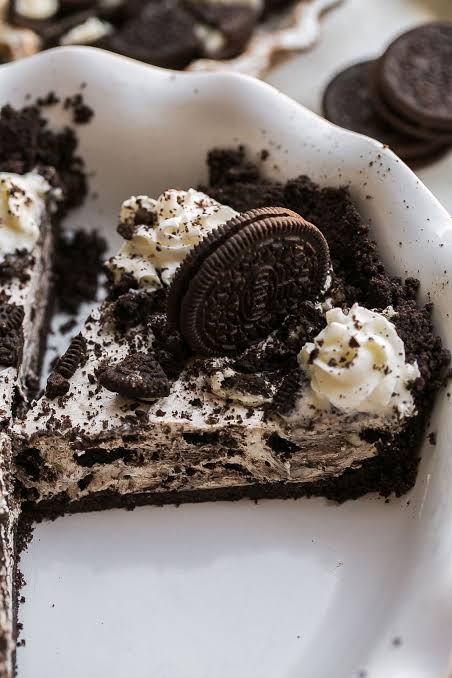 No Bake Oreo Pie (6 Ingredient Recipe)- Kathryn's Kitchen