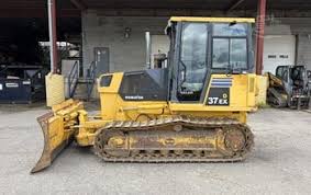 Komatsu D37EX-21 Crawler Dozer