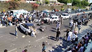 Перевод слова accident, американское и британское произношение, транскрипция, словосочетания, однокоренные слова, примеры использования. 204 Killed In Accidents On Ahmedabad Roads In Six Months