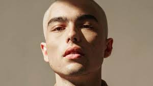 Y es que el también hijo de bárbara mori no ha seguido los consejos de su padre. Sergio Mori Protagonista Do Novo Rebelde Revela Odiar Musicas Do Grupo Revista Atrevida