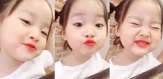 Dihalaman ini anda akan melihat gambar anak kecil lucu kocak yang ! Biodata Kwon Yuli Anak Kecil Asal Korea Yang Dijadikan Stiker Di Whatsapp Lucu Anak Fotografi Anak