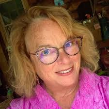 Kelly Mcguirk's Instagram, Twitter & Facebook