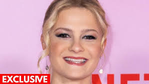 Mambo" & "Maria" (Performance)