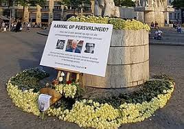 Peter rudolf de vries is a dutch investigative journalist and crime reporter. Zqpr5cpyn22o0m