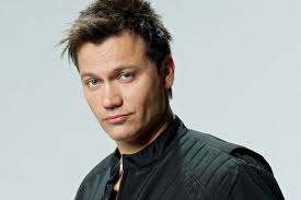 Lecseréli kovács áronékat a köztévé a szerencseszombat éléről. Nem Titkolja Betegseget Kovacs Aron Musorvezeto