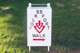 You can compare the route time for different transport options and it even estimates the calories you would burn by walking! How To Use Online Tools And Apps For Planning A Walking Route Route Planner Maps And Directions Event