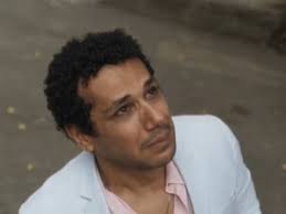 Volta por Cima: Após ter casamento cancelado, Chico esculhamba padre