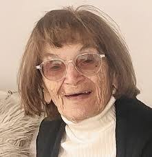 Rita Kerner's Instagram, Twitter & Facebook