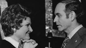 Photos of Iowa Gov. Robert Ray: Family and fun