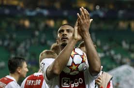 55' sébastien haller yellow card 65' substitution, ajax. Aj4pnc8q1th8gm