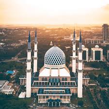 Eksklusif bilal oku penyeri masjid negeri selangor. Deqasatraveltips Best Thing To Do In Shah Alam Visit The Biggest Mosques In Malaysia Shah Alam Is Known To House The Largest Mosque Named Masjid Negeri Shah