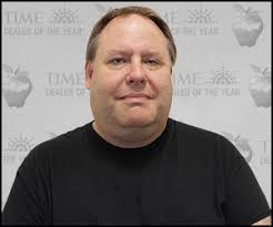 Chevrolet Service Staff at Apple Chevrolet in Tinley Park, IL