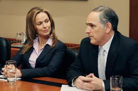 Hollywood S 25 Most Memorable Boss Hairstyles The Office How To Memorize Things Melora Hardin