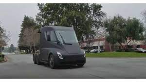 Two concept vehicles were unveiled in november 2017, and production in 2021 is planned. The Tesla Semi Costs Part 4