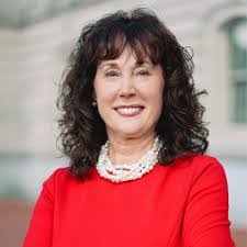 Michelle Keller's Instagram, Twitter & Facebook