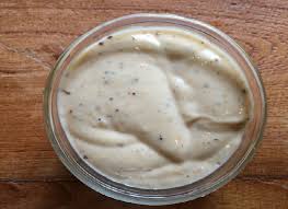 Cette Vinaigrette Cesar Maison Style Renee S Gourmet Est Meilleure Que Celle Du Commerce En 2020 Vinaigrette Cesar Recette Vinaigrette Cesar Maison