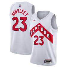 Point guard kyle lowry spielt seit 2012 für die raptors. Toronto Raptors Ausrustung Raptors Trikots Geschaft Raptors Geschaft Bekleidung Nba Store