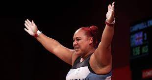 Campbell was in the dreaded fourth position on the leaderboard after the snatch, having taken two of her three attempts to clear 122kg. Glajs3psbqcemm