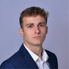 After three years at École Polytechnique, I'm thrilled to announce that I  am starting my final year by joining the X-HEC Entrepreneurs program.  Excited for what's ahead!