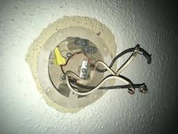 Pull Chain Light Fixture Wiring Mismatch Doityourself Com Community Forums