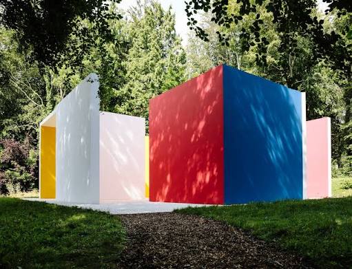 Work by Hélio Oiticica