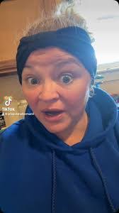 Amy Vanhorn's Instagram, Twitter & Facebook