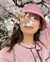 210404 Jennie IG Updates : r/BlackPink