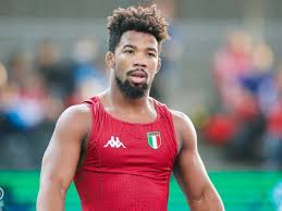 Osmany juantorena (voleibol/ italia) y frank chamizo (luchai. Chamizo Storms Into Fs Finals Russia Advances 3 United World Wrestling