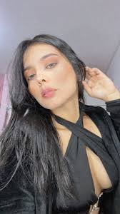 Doing my best in the kitchen with what I've got! Shot by Jessica Eisner  Photographer and apron by Butcher Billy 💚