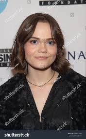 30 Oona Laurence Royalty-Free Images, Stock Photos & Pictures