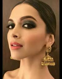 29 New Ideas For Wedding Makeup Indian Deepika Padukone Deepika Padukone Makeup Indian Makeup Looks Bollywood Makeup