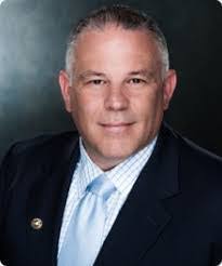 Paul Viano's Instagram, Twitter & Facebook