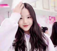 Izone Wonyoung Gif Izone Wonyoung Cute Discover Share Gifs Beauty Girl Cute Korean Girl Aesthetic Girl