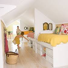 three raised beds in a room storage kind slaapkamers thuisdecoratie zolderruimtes