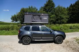 Passgenau Auch Fur Den Pkw Maggiolina Dachzelt Auf Dacia Duster Dachzelt Zelten Dach